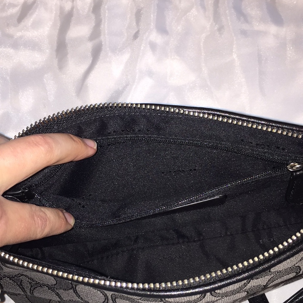 Coach Black Signature Crossbody Bag - Picture 6 of 6